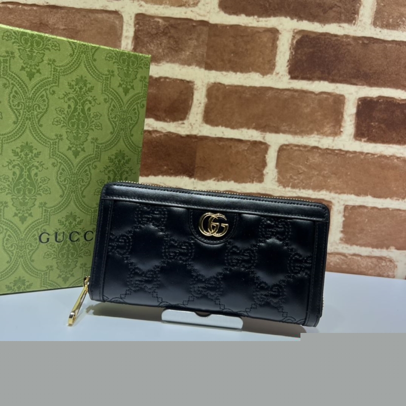 G*u*i wallets & purse